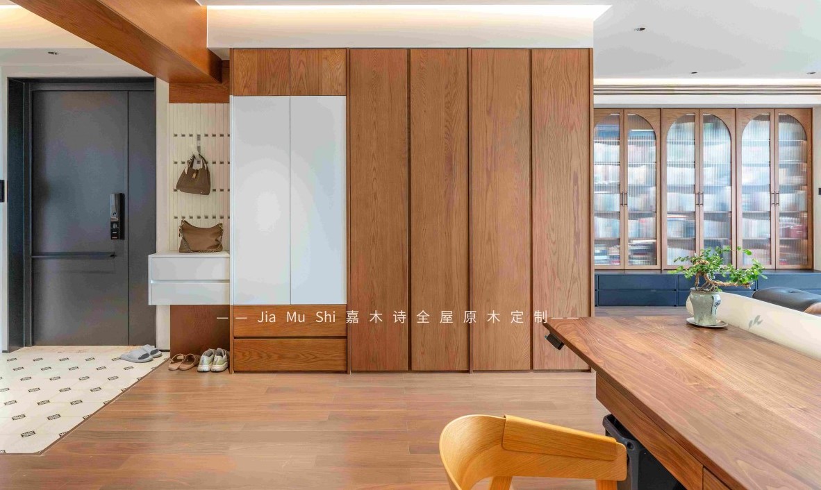 天安高尔夫珑园原木定制