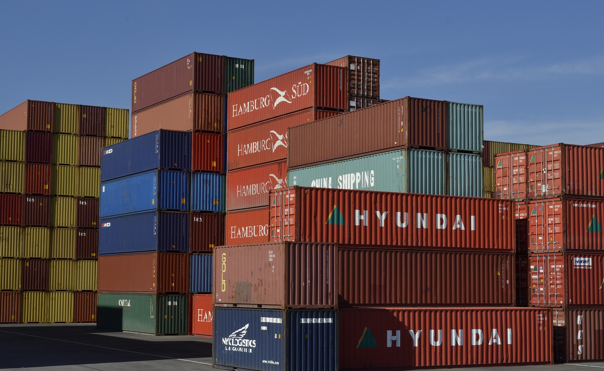 container-g85994ae39_1920