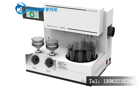 罗丹尼全自动游离二氧化硅检测仪操作界面与样品处理实拍图,展示12工位并行处理与自动化加样过程