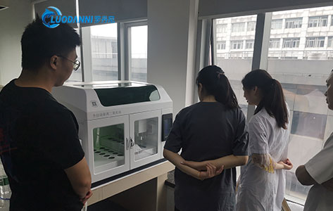 四川某云母粉车间矽肺病激增！矿用游离二氧化硅测定仪含量检测刻不容缓