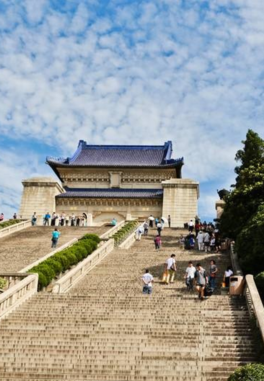 半臥 爸媽游江南華東五市五日游（同里、南潯、烏鎮(zhèn)）