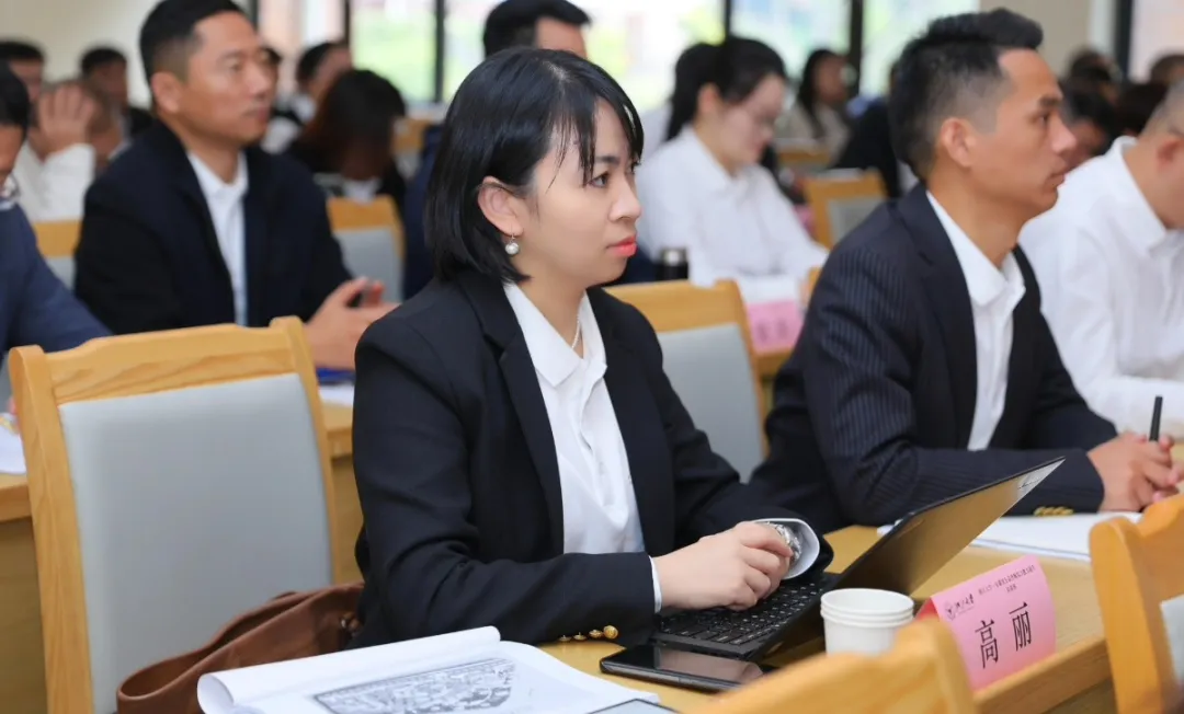 f855b1eb-04b2-43ba-b03a-2601f8669aa2