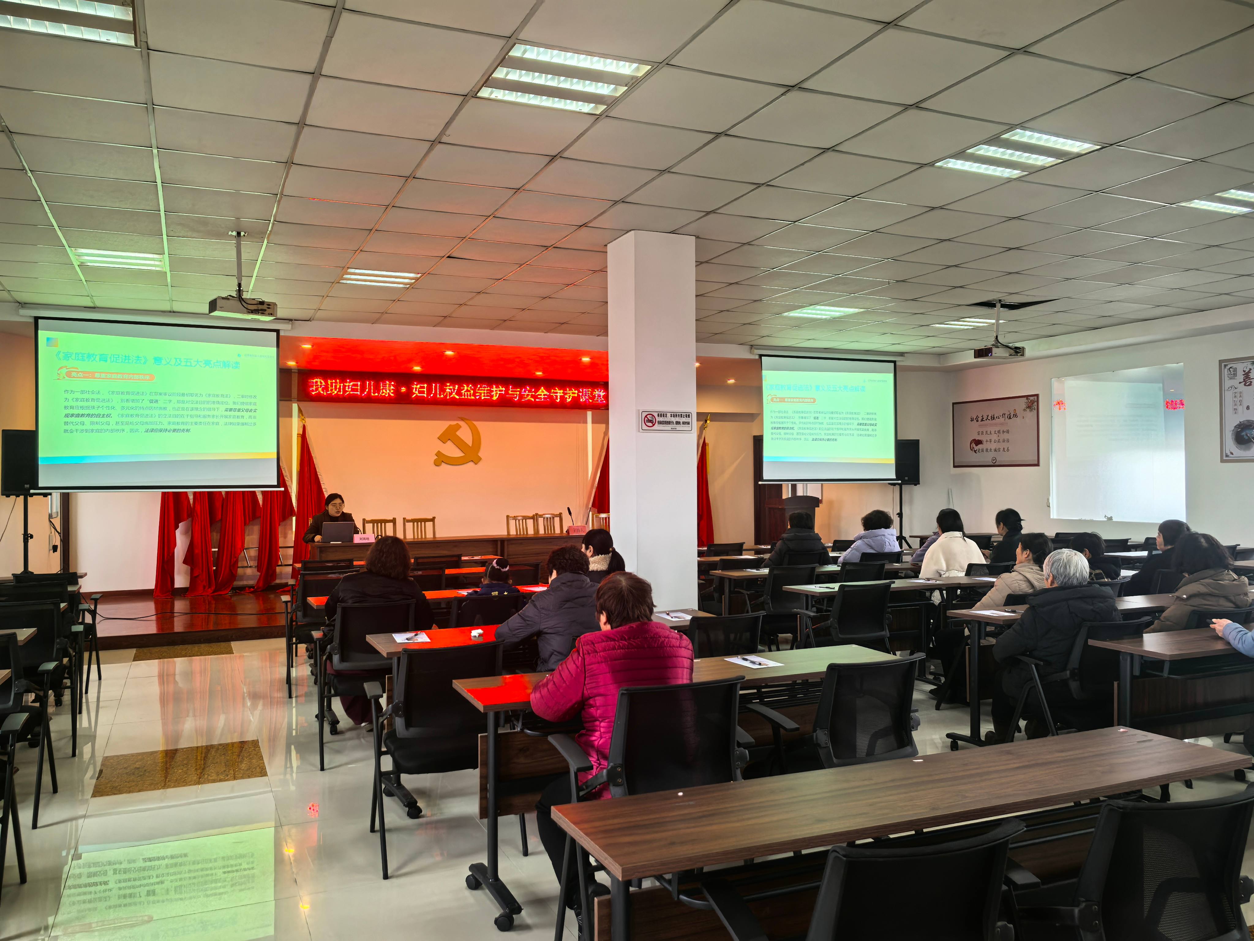 2e8e2fa139f778232a5ebbbea5384db6(1)