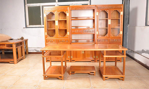 民宿原生態(tài)家具