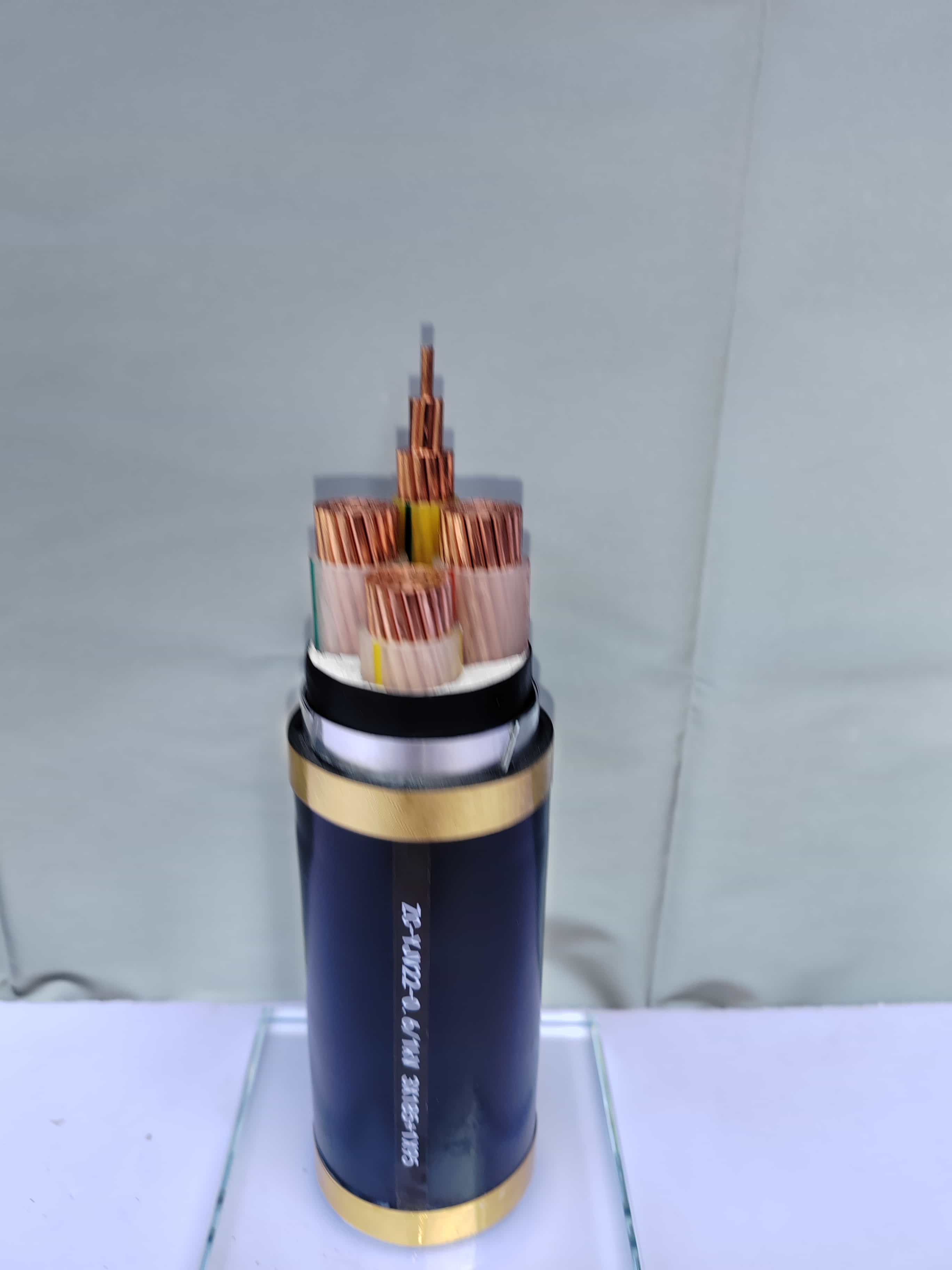 ZC-YJV22-0.6/1kV 3X185+1X95