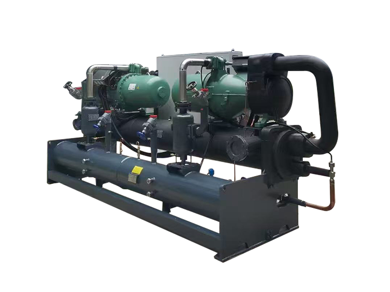 冷水機