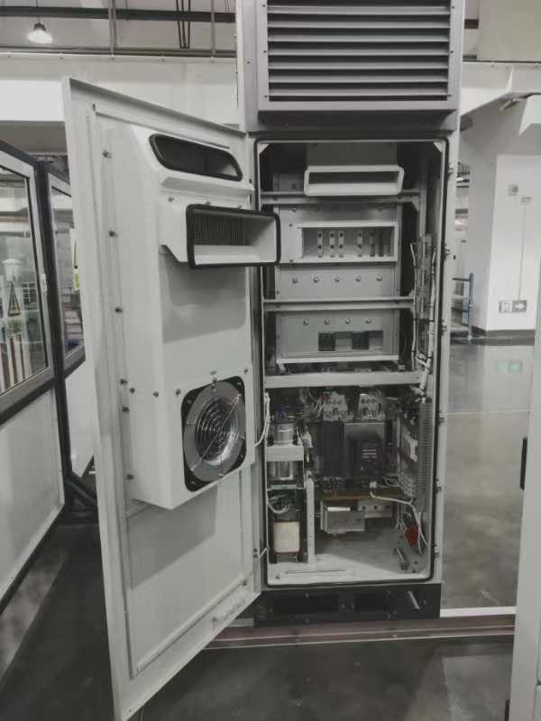 1250KW户外柜（储能变流器）