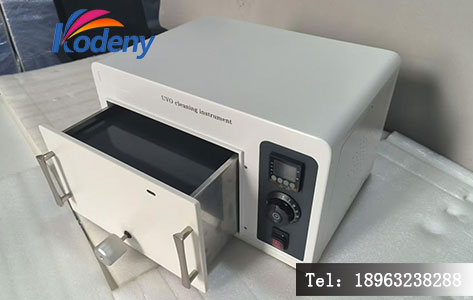 UV100 型加热升降一体式紫外臭氧清洗机实物展示