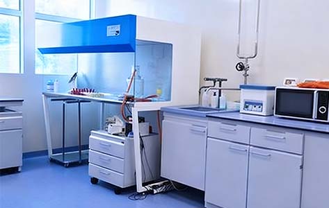 实验室安全新规落地!罗丹尼 UV230 紫外臭氧清洗机如何做到 “开盖即停机”?