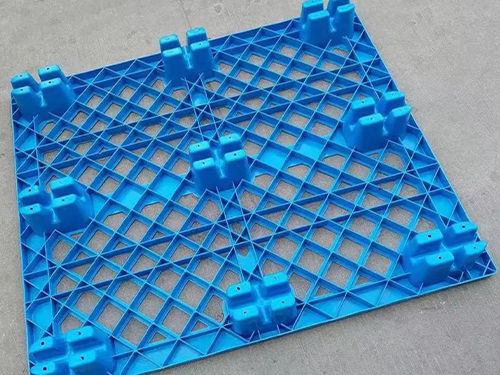 Plastic tray manufacturer