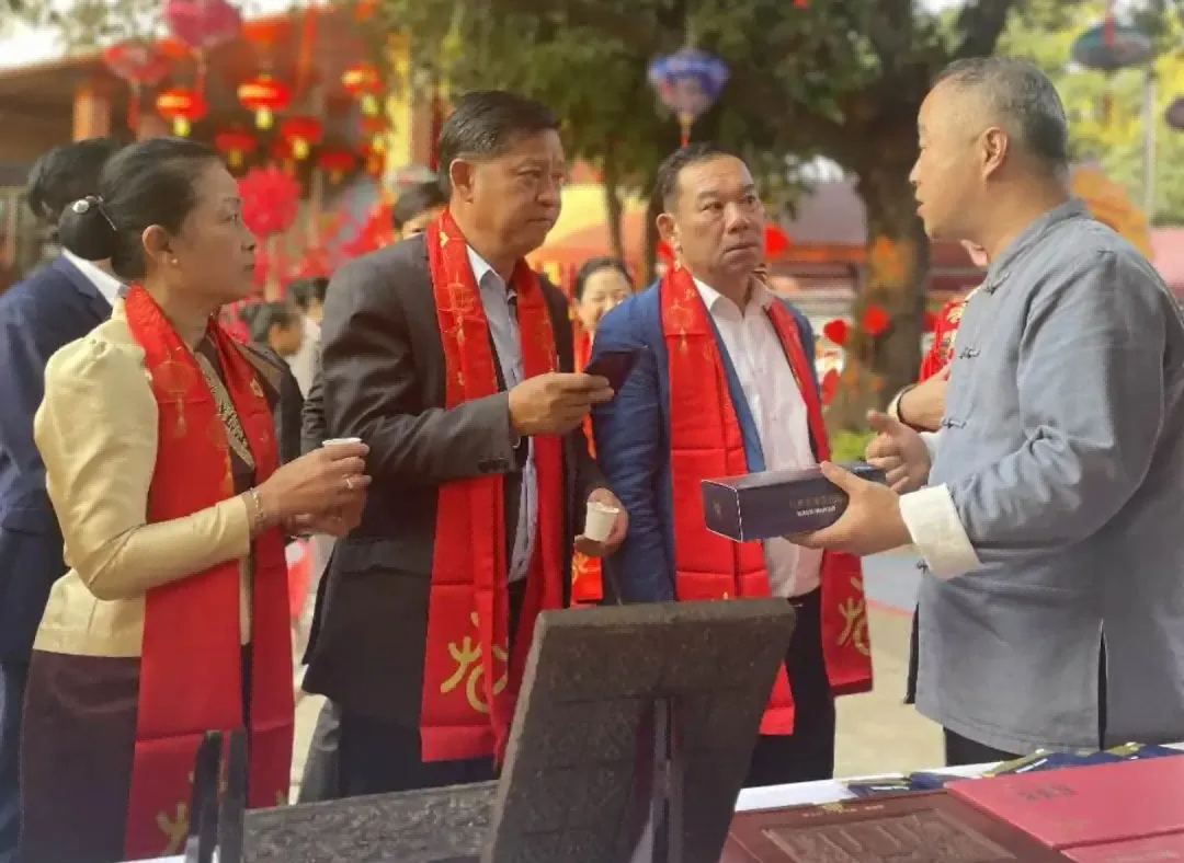 【 Group News 】 Celebrating the New Year with Intangible Cultural Heritage | Hubei Tea Industry Group Debuts at Domestic and Foreign Intangible Cultural Heritage