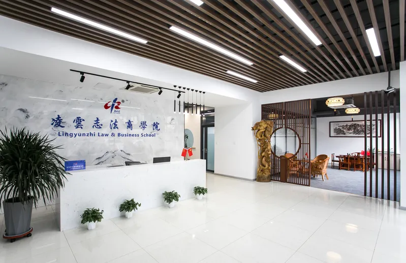 1733101396199875 (1)