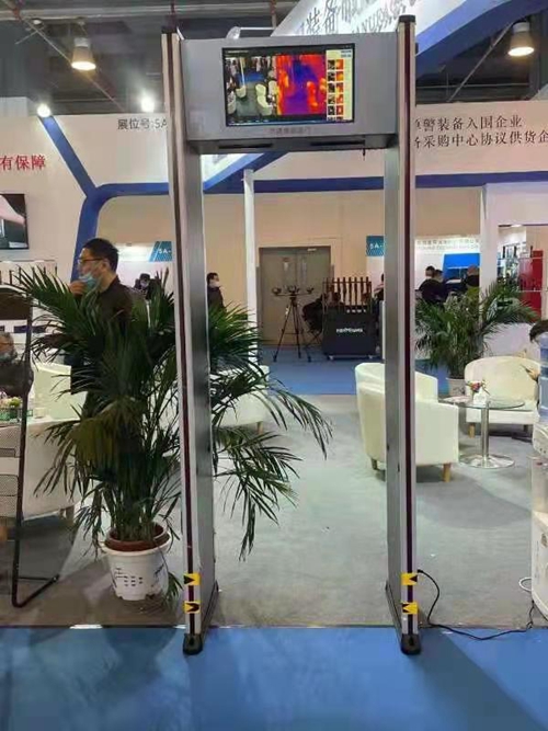 内衣带钢圈过安检金属探测器会响吗?1