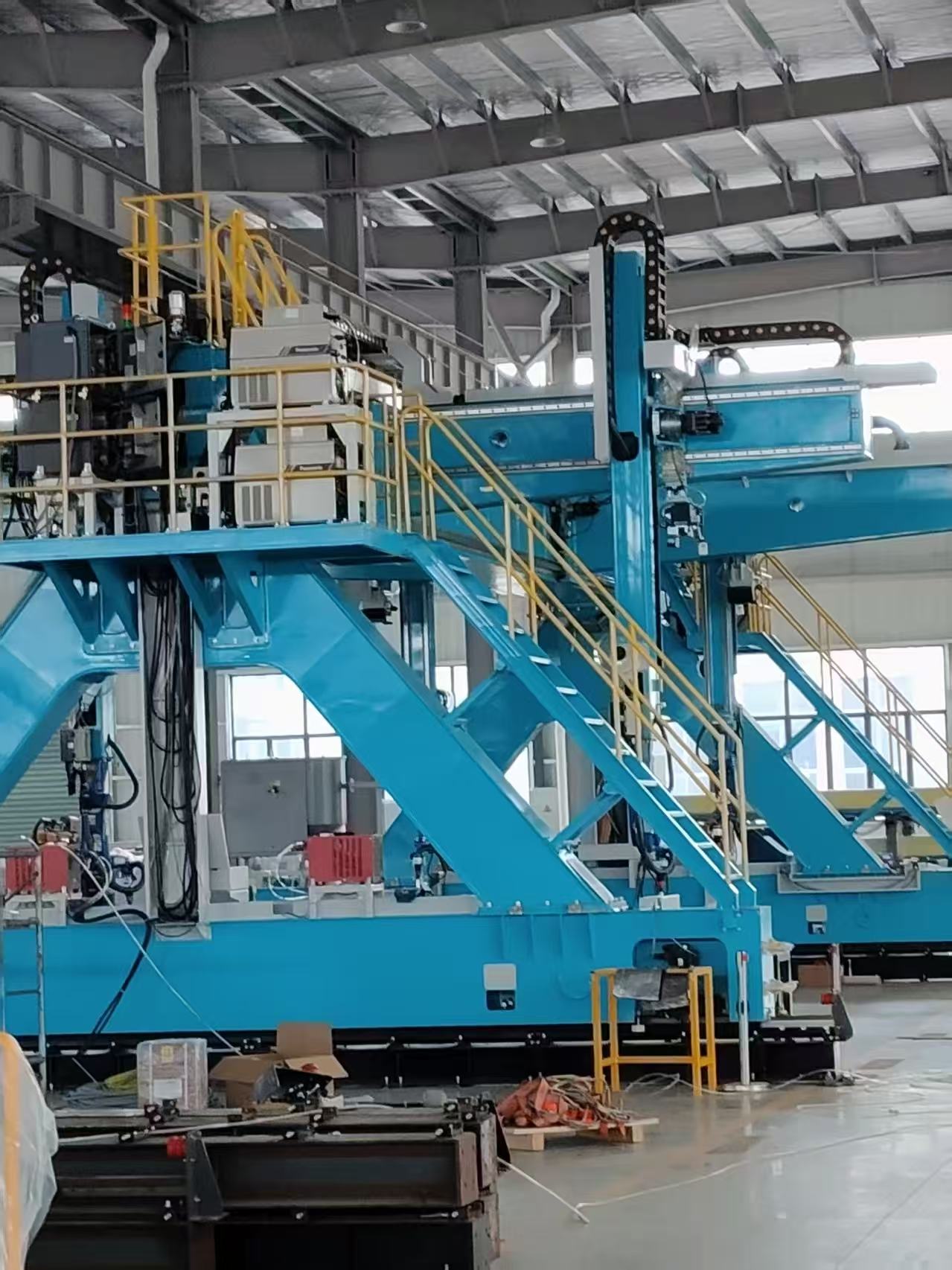 船厂中组立施工完成