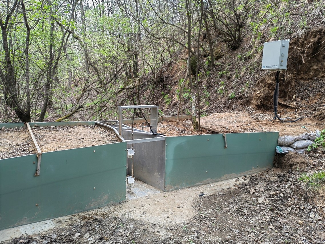 XG-LNS10小流域流速流量泥沙自动监测系统2