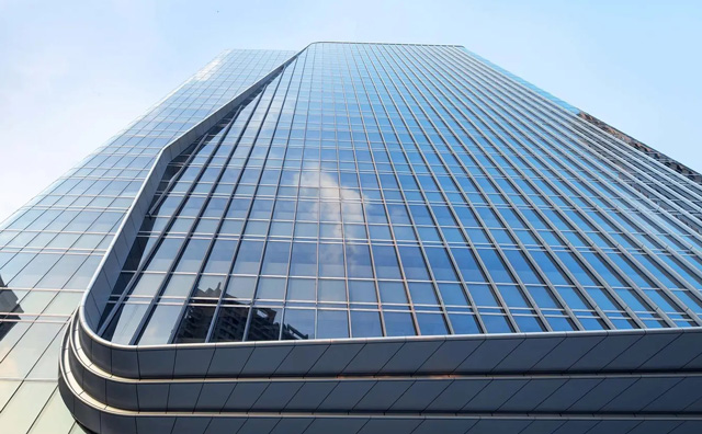 幕墙应该怎样的保护与清洁?