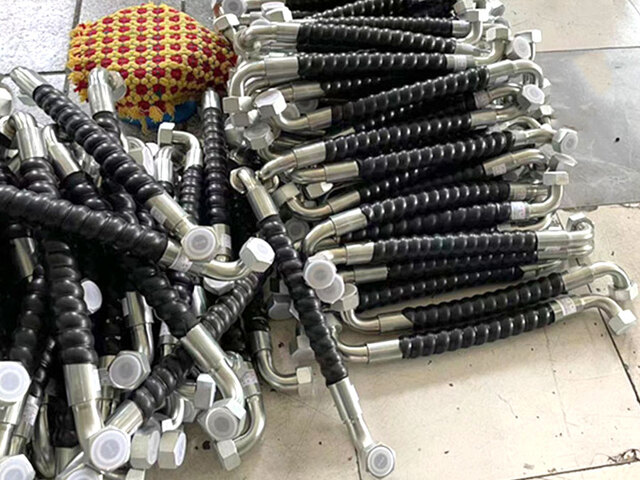 2469185d-998f-4dcb-8e4d-a21d43b93e1e.jpg_640xaf