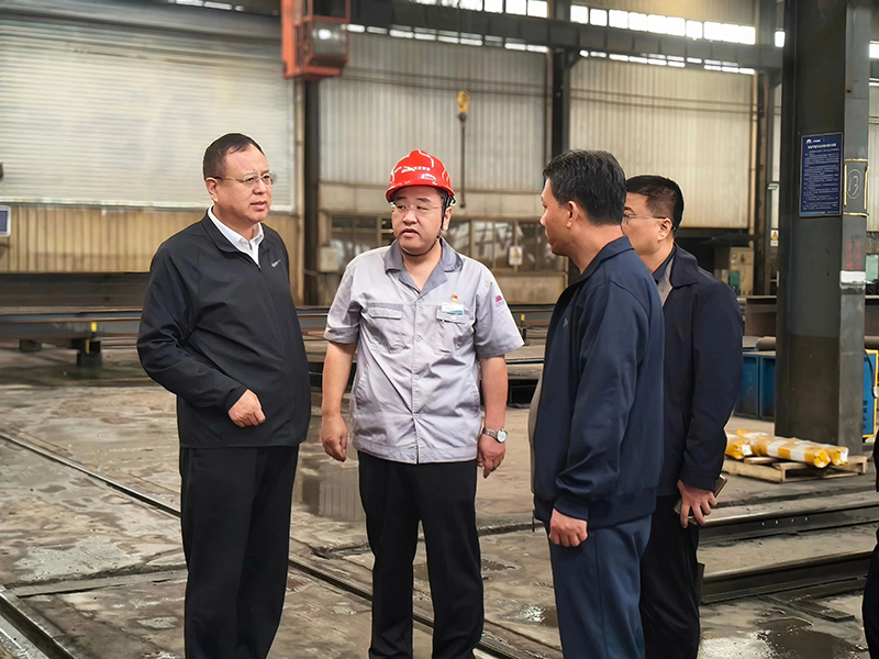 区委书记马海澎到天宏钢构调研企业发展和生态环境保护工作
