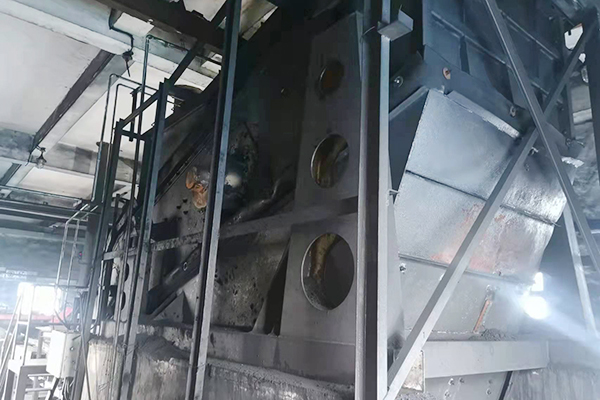 山西高平科兴云泉煤业有限公司    筛选车间主厂房安装工程 振动筛安2装1