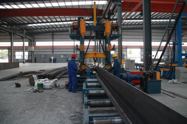 H-Beam Assembly, Welding, And Straightening Machine