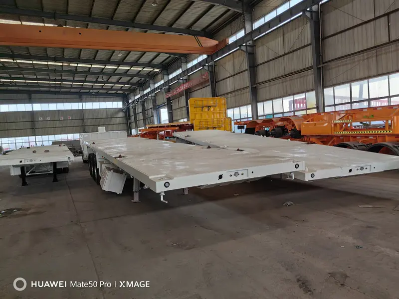 Container flatbed semi-trailer