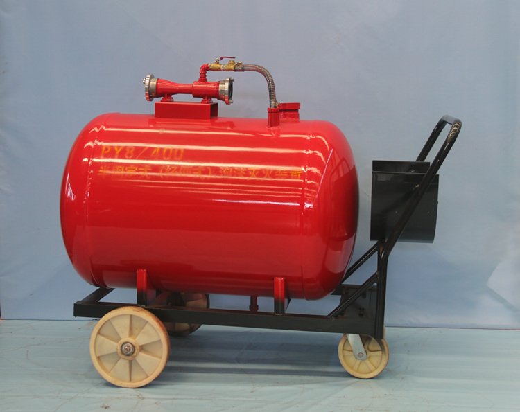 厂家提供PY8-700轻便式泡沫灭火装置 移动式泡沫推车 半固定泡沫罐