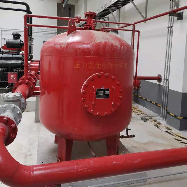 卧式压力比例混合装置