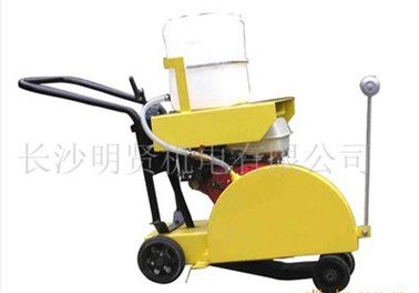 MCC18 MCC60 型切割机1