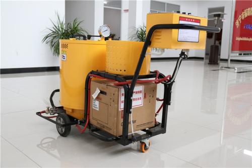 操作湖南小型压路机之前要做哪些检查工作1