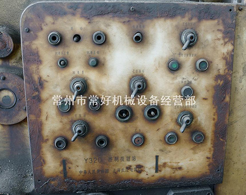 【现货】供应 二手 闲置 武汉重型机床厂 滚齿机 W1Y3J 附件齐全
