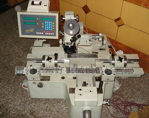 常年供应二手万能工具显微镜、大型工具显微镜（新天和上光）