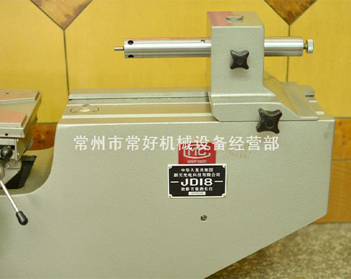 供应二手 投影万能测长仪 JD18（贵阳新天）现货 可试机 附件齐全 精品