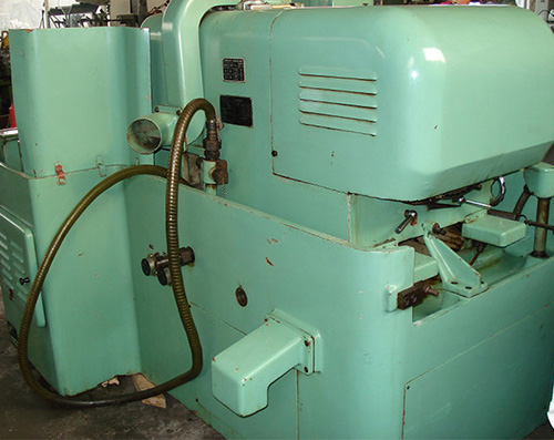 【更新现货】供应二手万能螺纹磨床Y7520W（汉江机床厂）少用，附件全