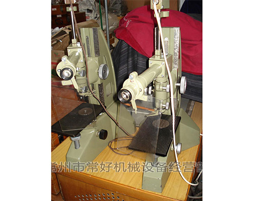 供应二手立式接触式干涉仪JDS-1(上海二光）原包装2台，附件齐