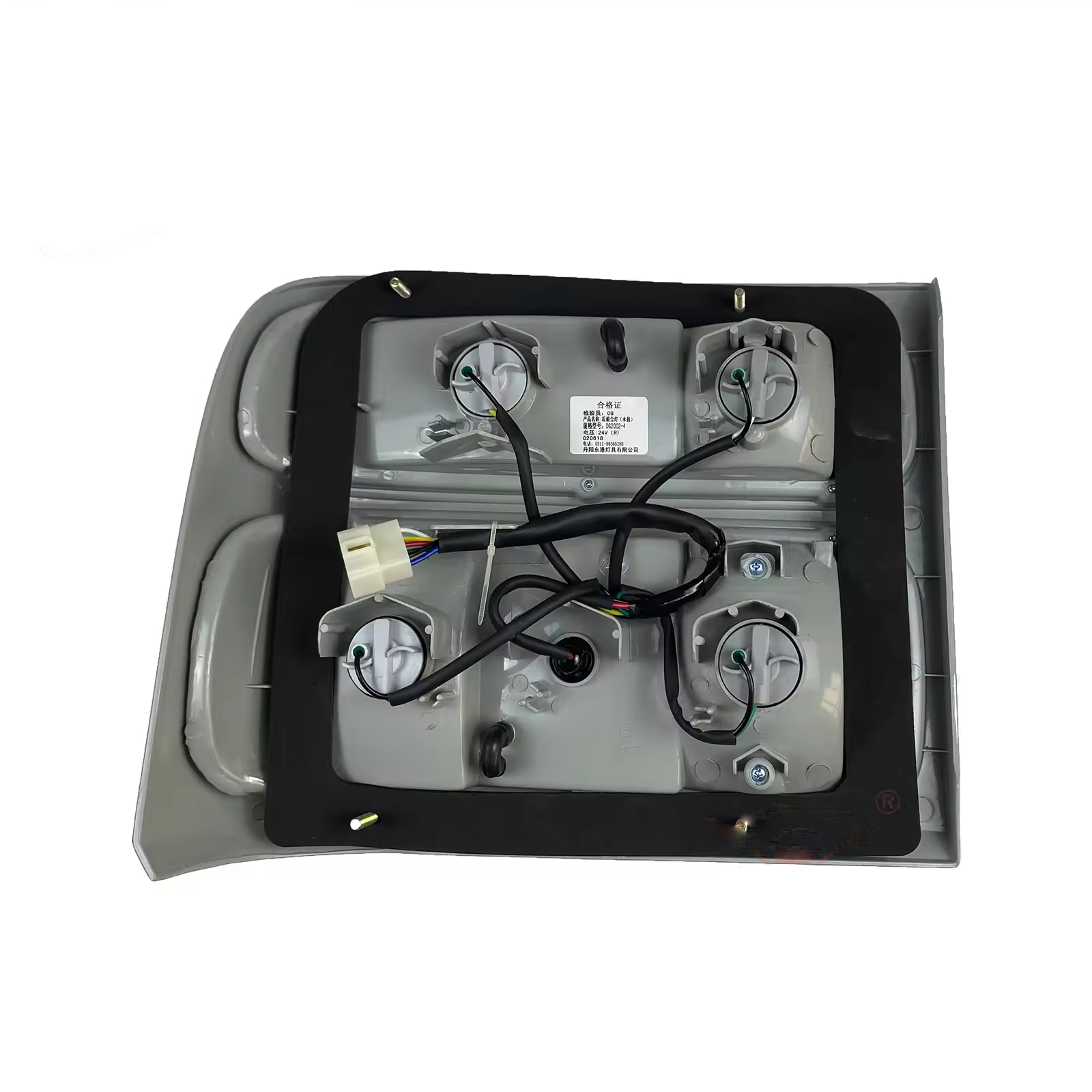 RW2002-4 Rear Combination Lamp