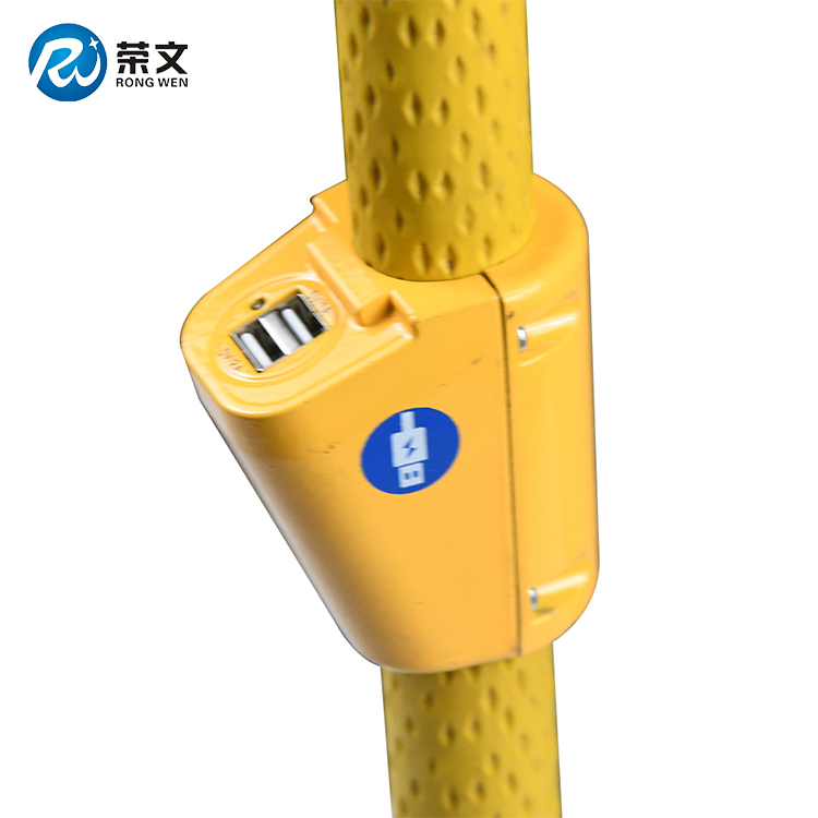 RW扶手车载USB