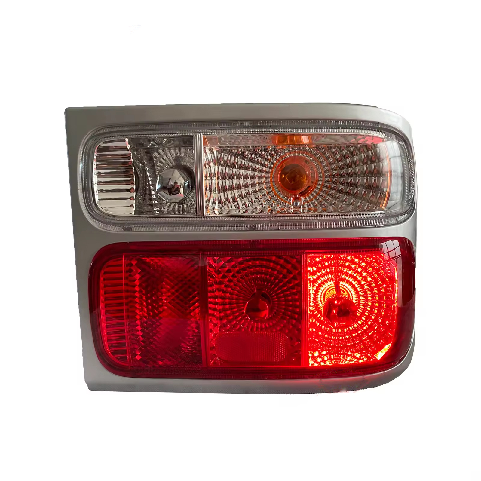RW2002-4 Rear Combination Lamp