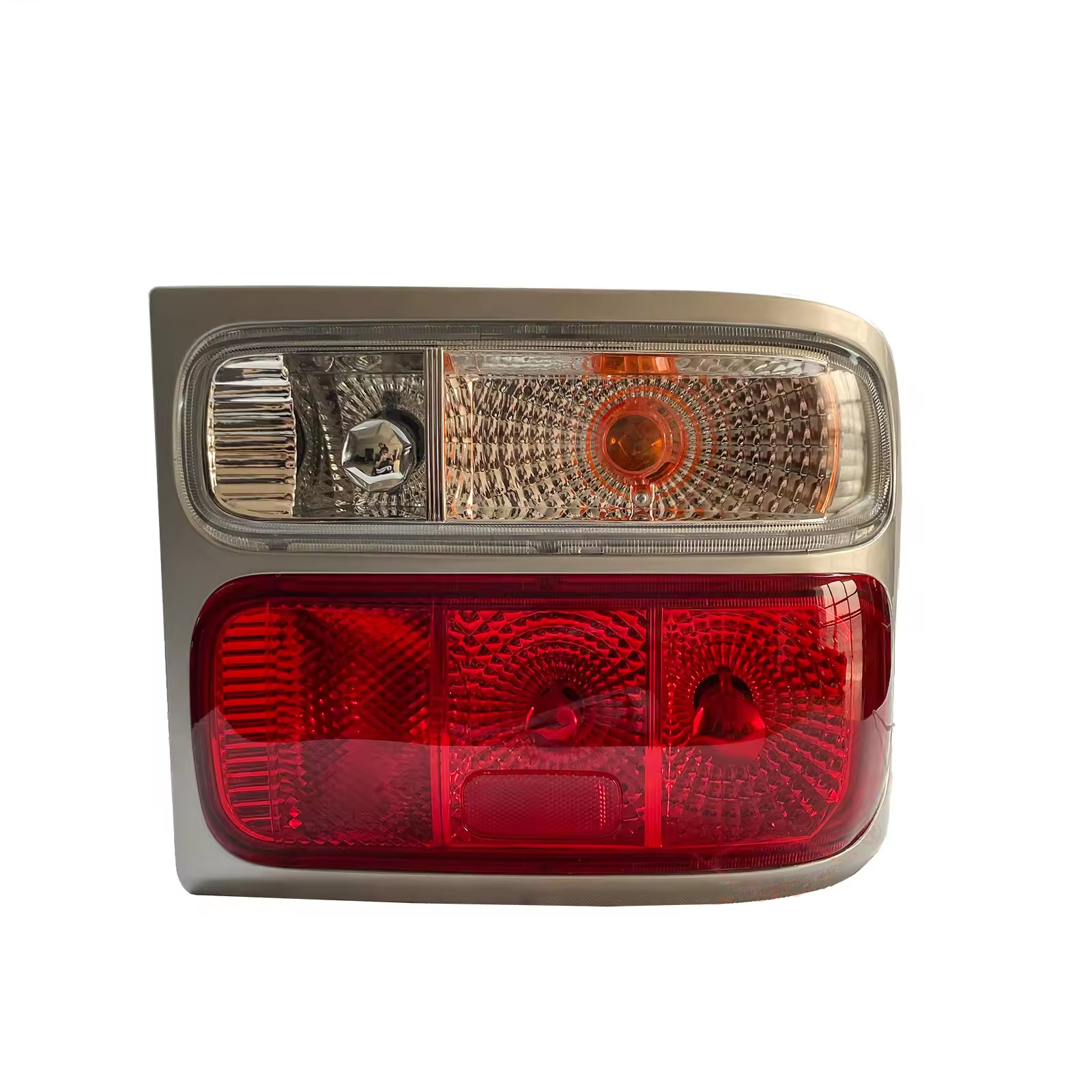 RW2002-4 Rear Combination Lamp