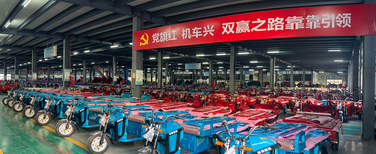 jia002-eec-1-6m-electric-cargo-tricycle-factory-warehouse