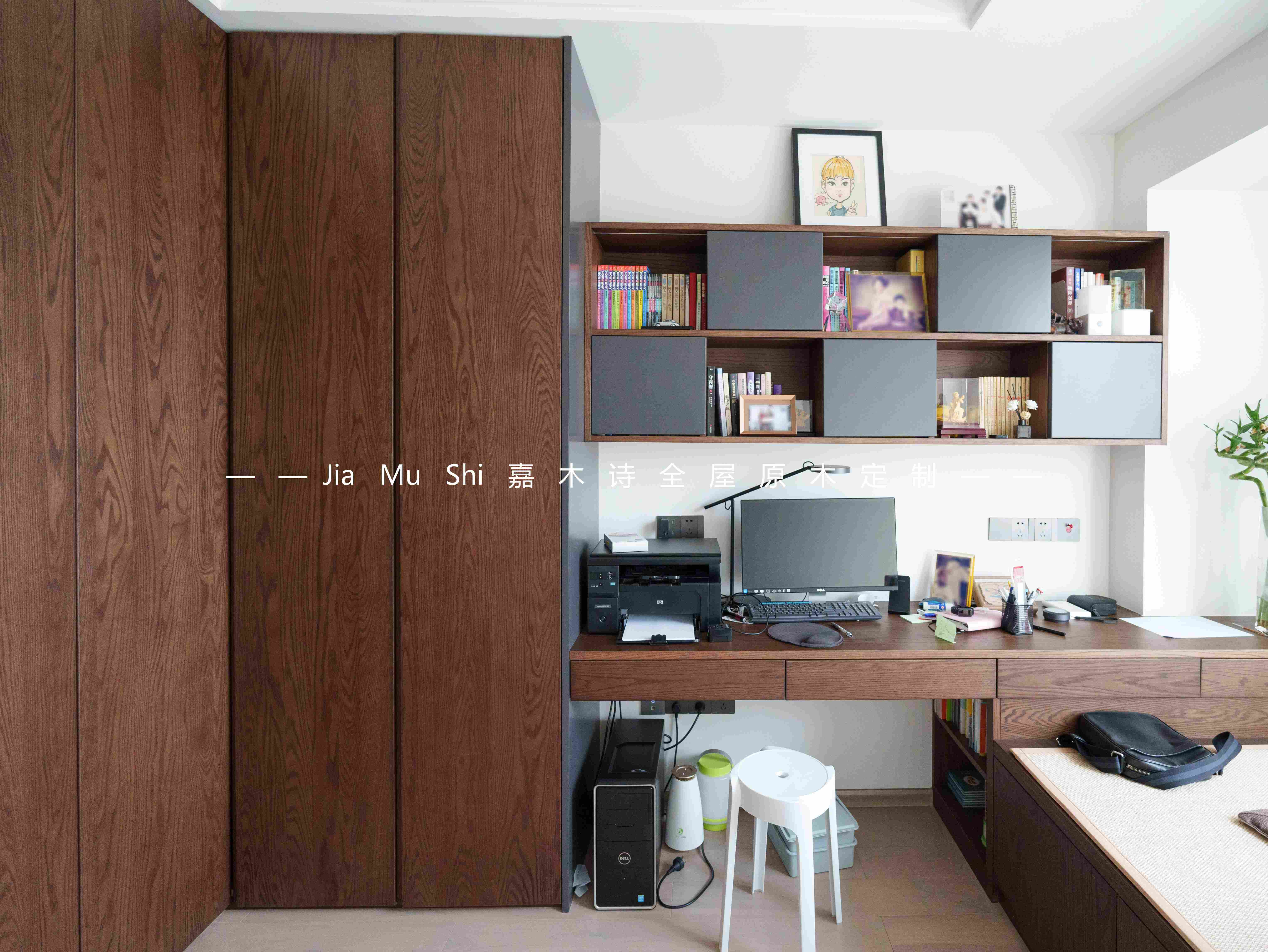 北美红橡木简约原木风衣柜/书桌/榻榻米/吊柜卧室空间定制