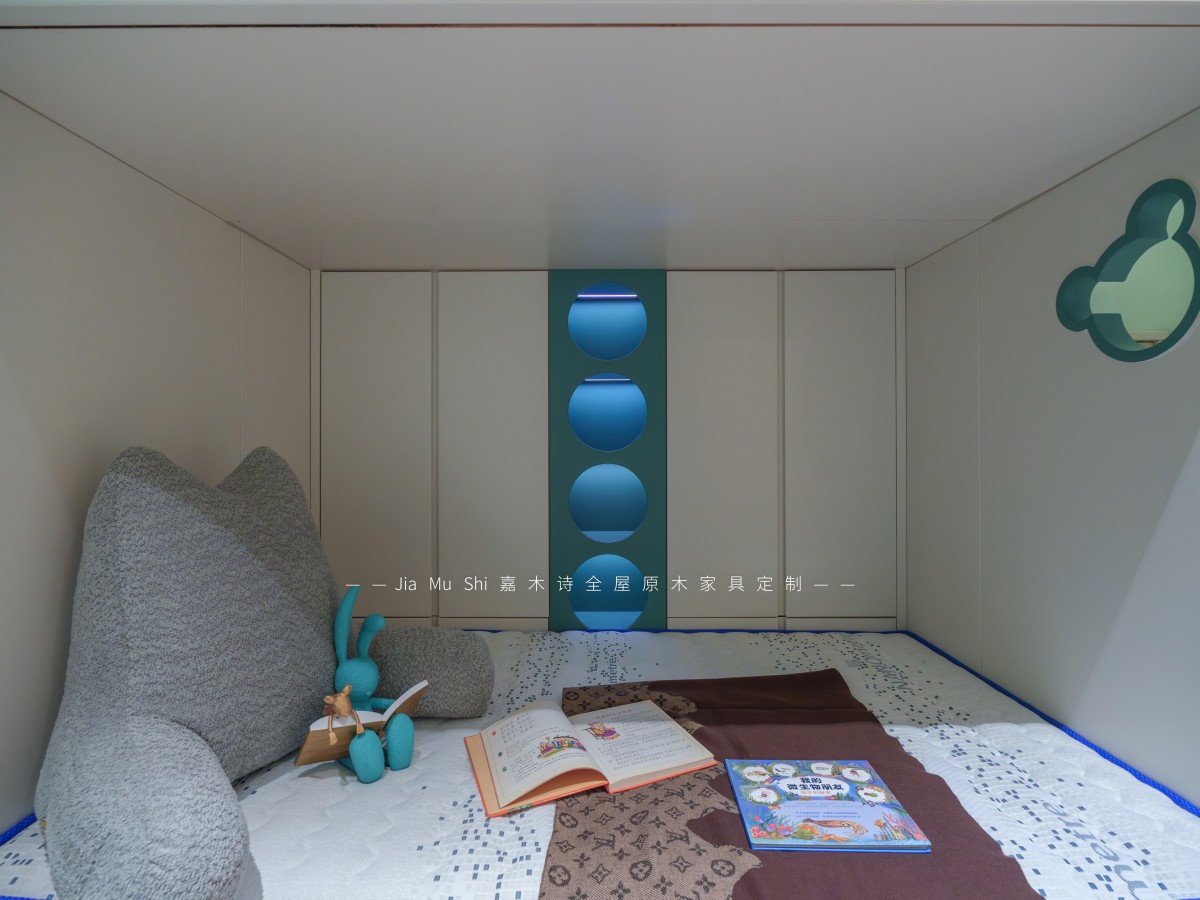 深圳复式豪宅全屋轻奢实木家具定制81