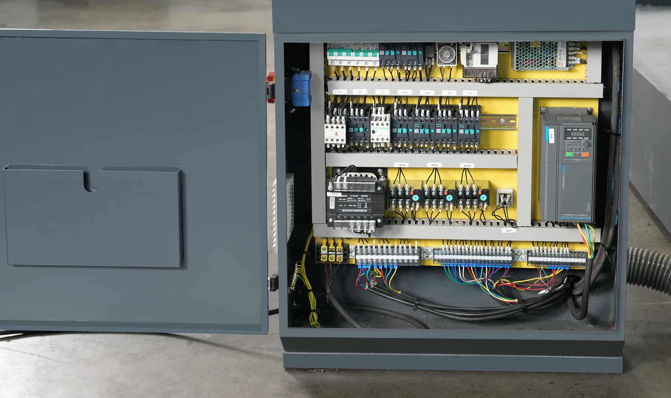 UPX-65/100A