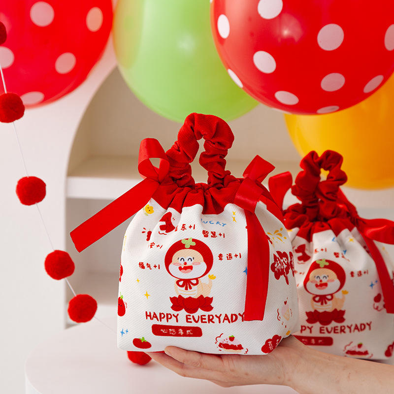 幼儿园儿童生日 & 儿童节卡通印花透明便携零食礼品袋Transparent Portable Cartoon Printed Snack Gift Bags for Kindergarten Kids' Birthdays & Children’s Day, School Use