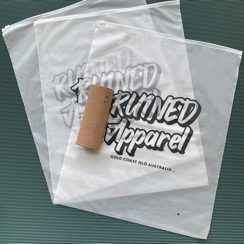 Re-sealable printed zipper garment packaging plastic bag black self-sealing zipper frosted garment b