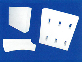 Sillimanite, mullite refractory products