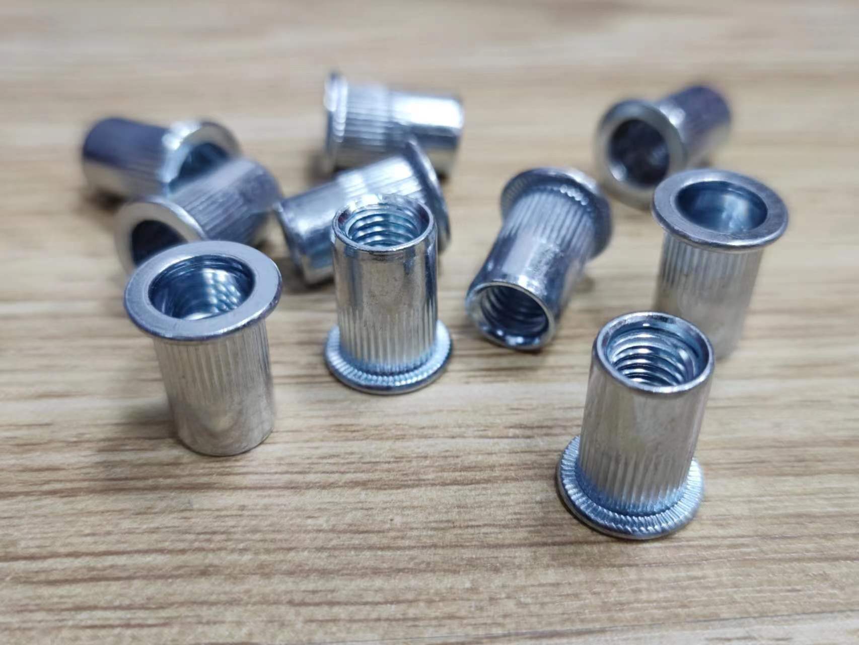 Rivet nut