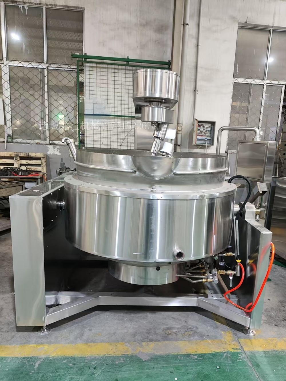 燃气导热油低出料行星炒锅