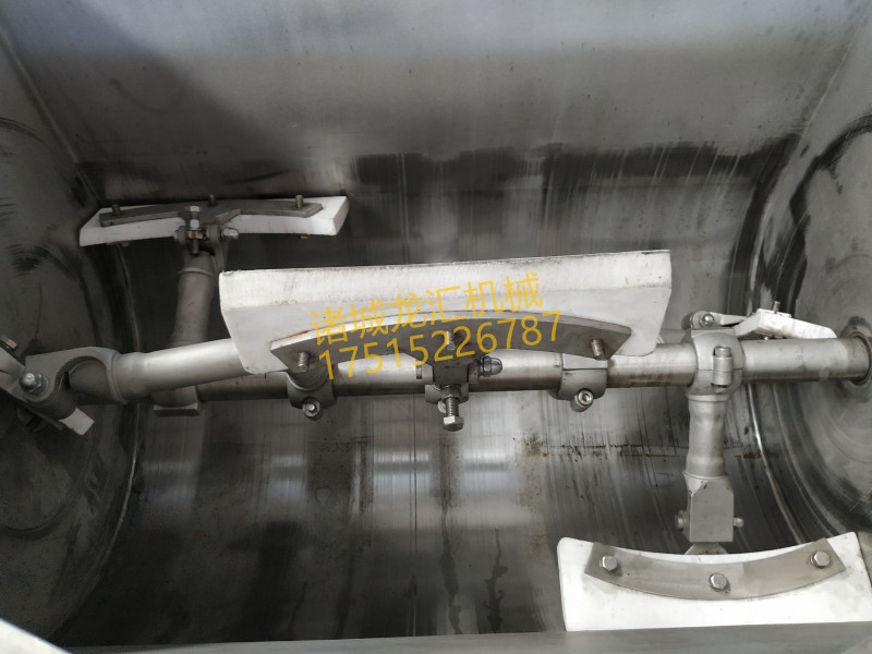 横轴搅拌炒锅 真空果酱草莓酱蓝莓酱