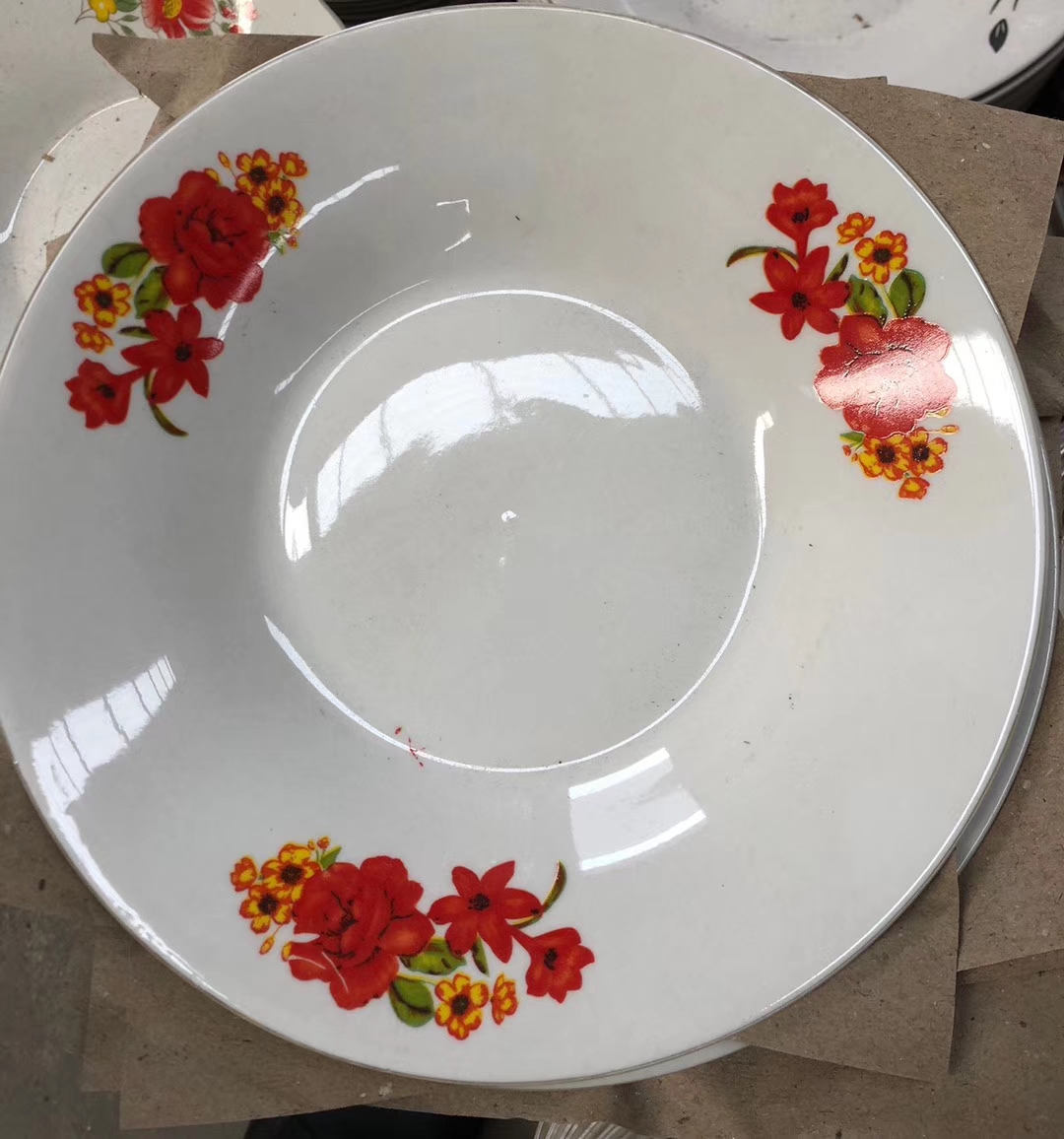 8"  ceramic dish with decal