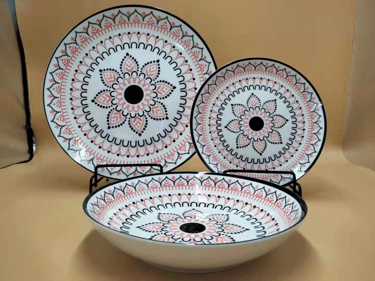 Hot Sale New Design Colorful Classic Ceramic Porcelain Round Dinner Plate Dinnerwar